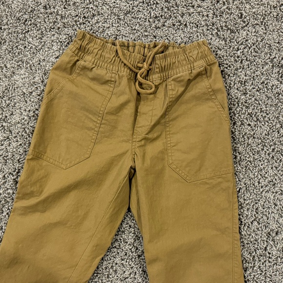 5/$25 Boys Art Class khaki joggers, size 10 - Picture 2 of 5